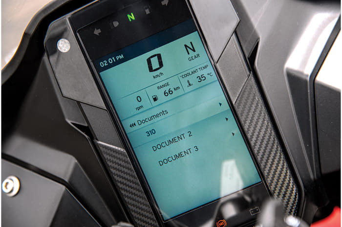 2021 TVS Apache RR 310 review, track ride